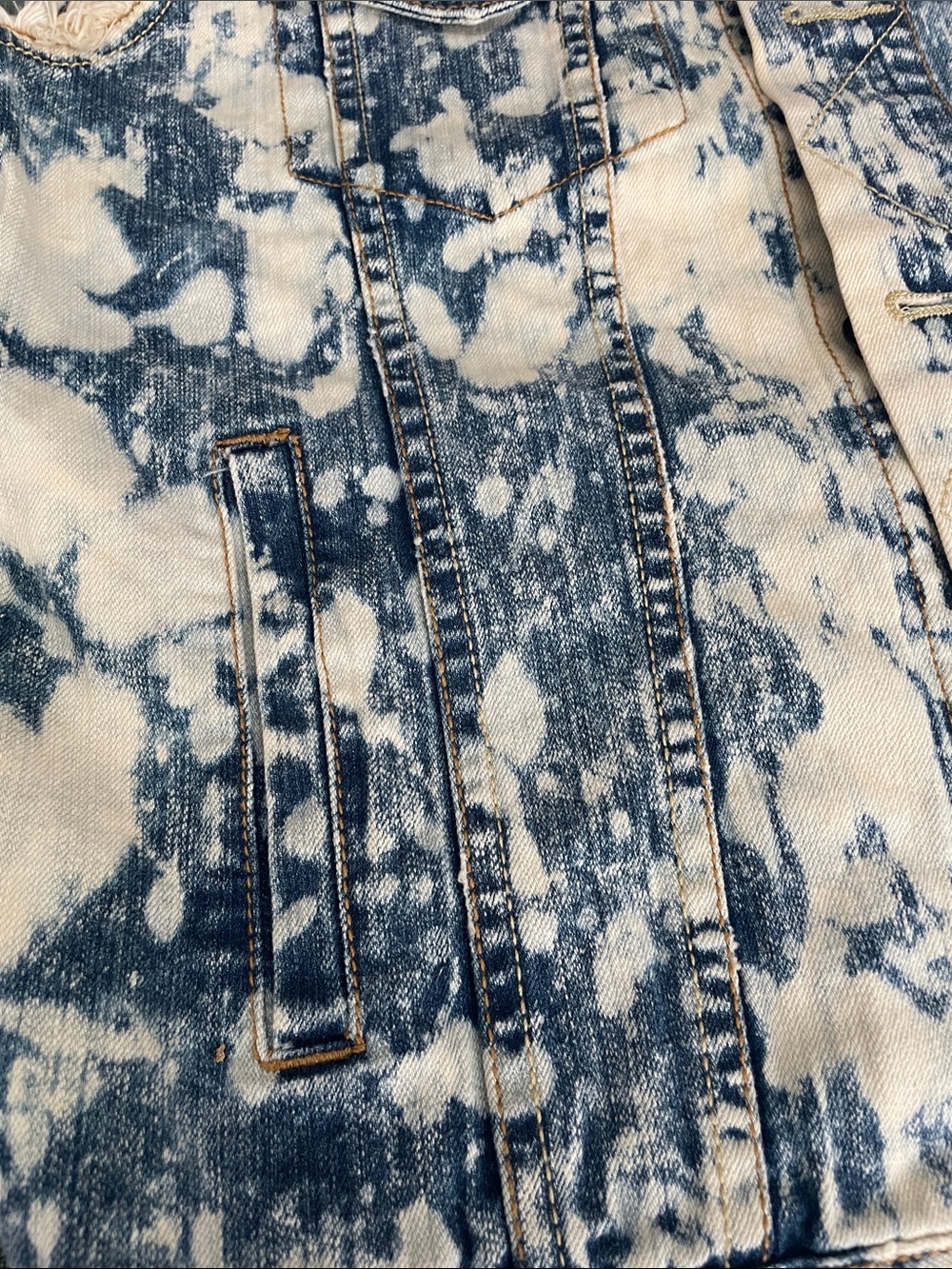 Custom Acid washed Vintage Star Wars Denim Vest with Graphic Back Panel - Picture 6 of 6